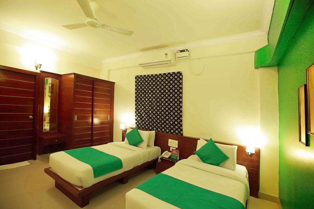 Sunray Hotel Bangalore Room photo